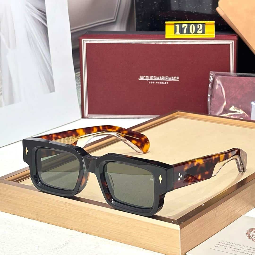 Alternative view of JMM Luxury UV Protected 1702 Wayfarers