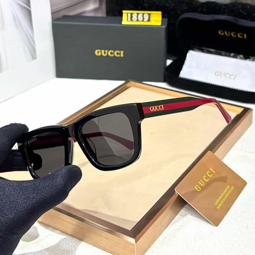 Alternative view of GC Luxury UV Protected 1869 Wayfarers