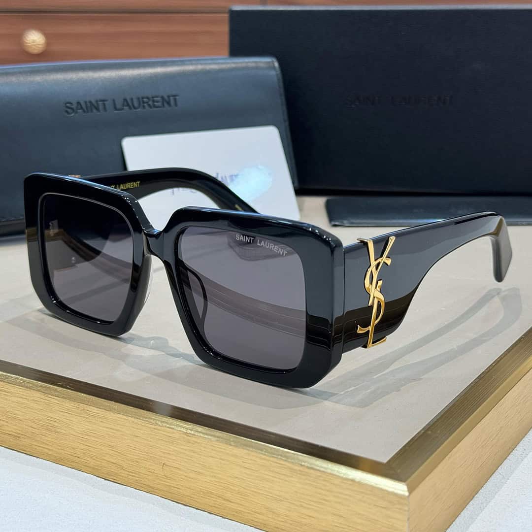 YSL Luxury Uv Protected Women Wayfarers