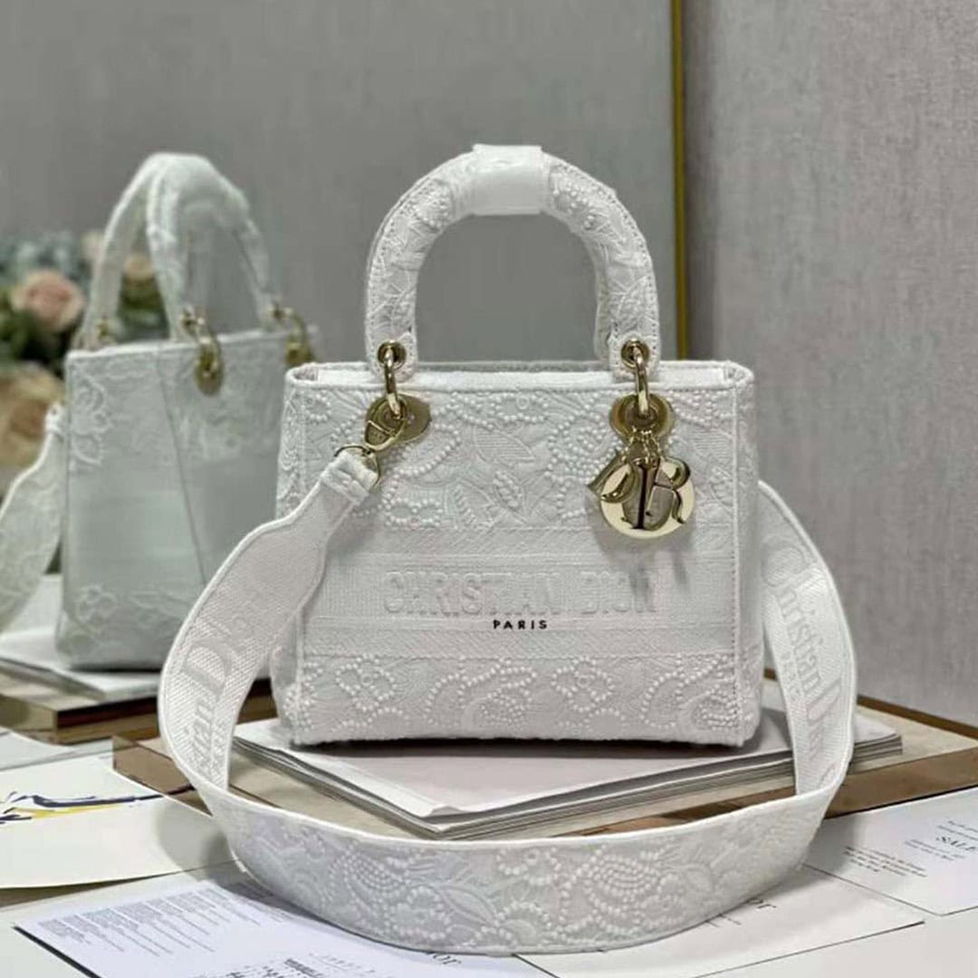 Pearl White