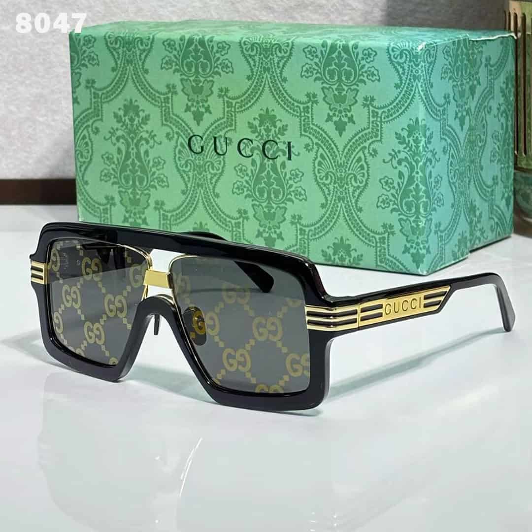 Black-Gold-Monogram