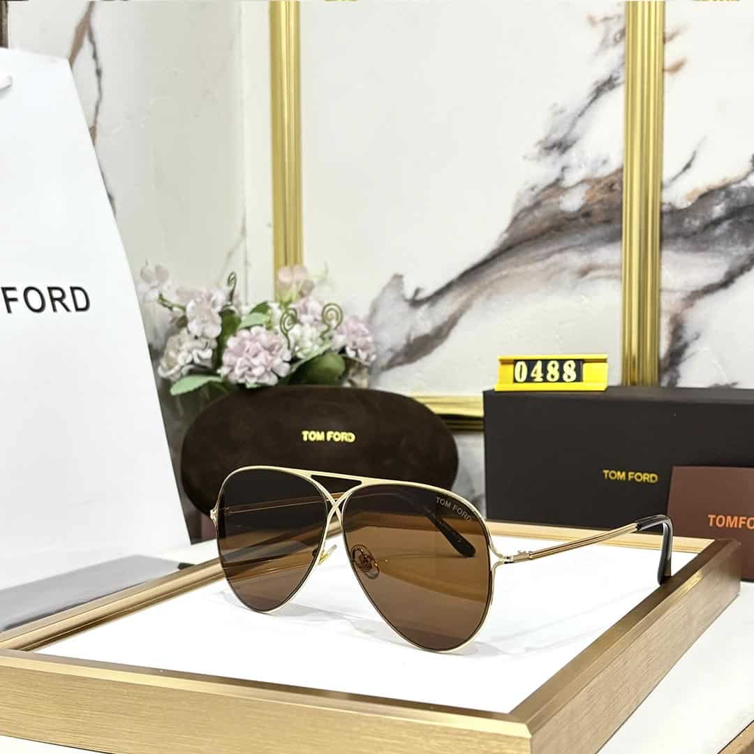 Alternative view of TF Luxury Aviators 0488