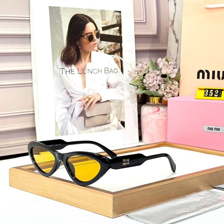 Yellow-Black