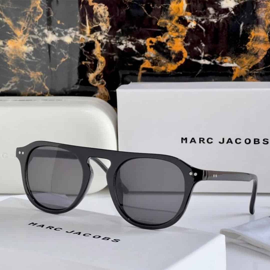 MJ ROUND WAYFARERS